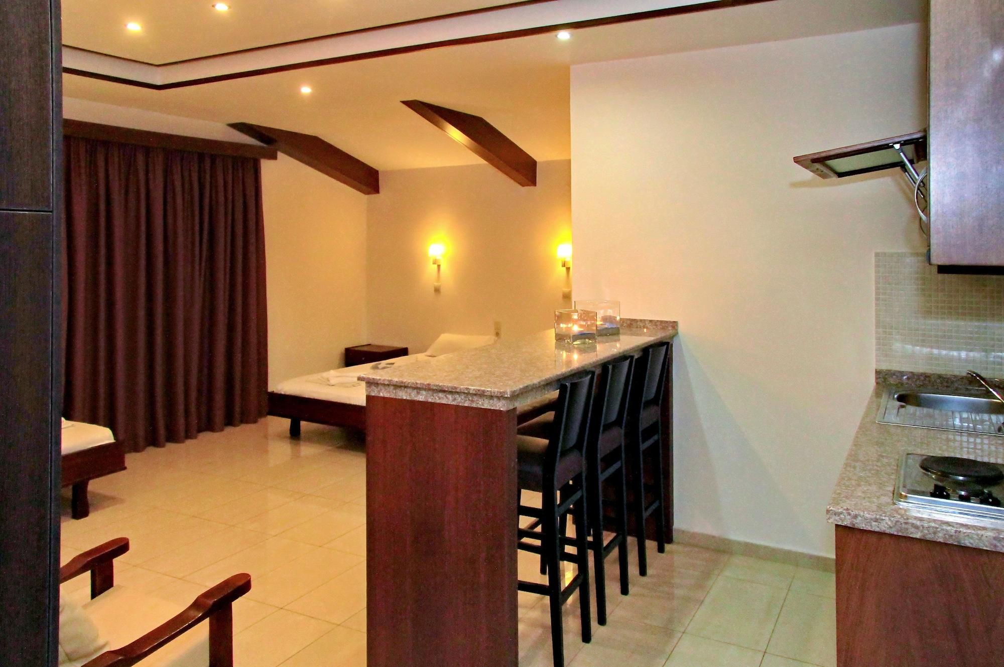 24 Seven Boutique Hotel Malia Buitenkant foto